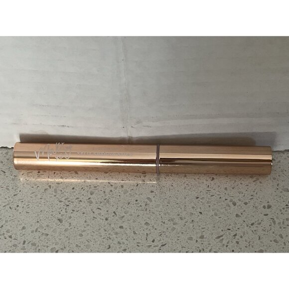 Mally XO Evercolor Split Shadow Stick 0.03-oz Cafe Latte Crayon Easy to Blend - Picture 2 of 4